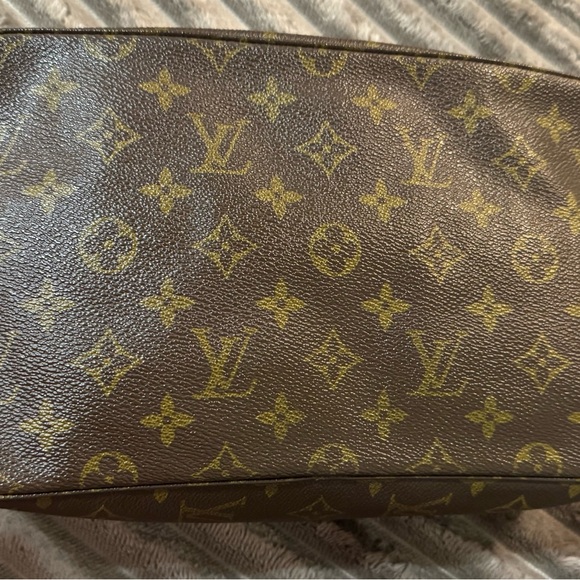 Louis Vuitton Trousse 28 - Picture 4 of 13
